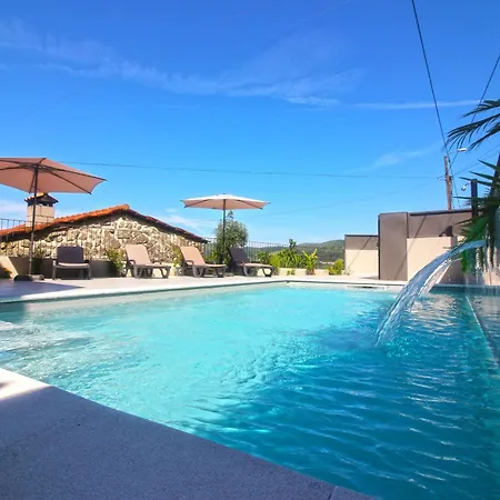 Real Village By Geres Casas Vakantiehuis